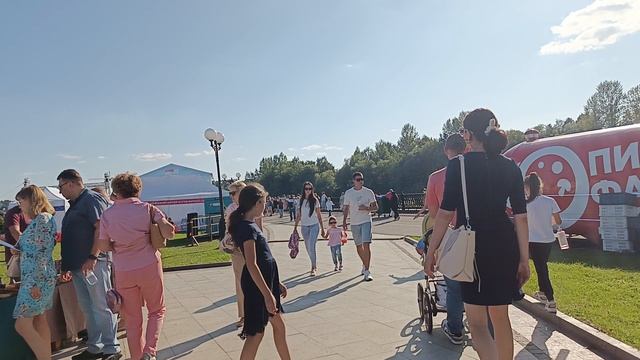 Ярославль фестиваль на стрелке