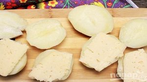 Картофель с беконом, запеченный в духовке