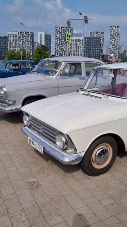 Весь цвет советского автопрома и не только на #ретроралли