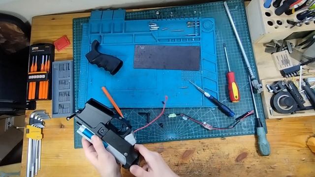 Разборка с диагностикой привода M4 Combat machine от G&G смотреть онлайн