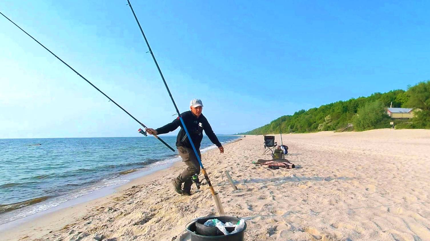 А К ВЕЧЕРУ УСТАНЕШЬ БЕГАТЬ!!! ВОТ ЭТО КЛЕВ В БАЛТИЙСКОМ МОРЕ!