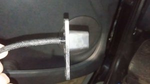 Установка 7 дюймовой магнитолы (Сандеро 1).