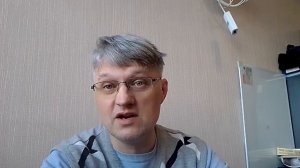 в офисе стоит автоответчик.