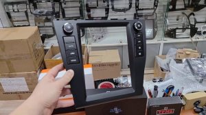 Toyota Camry 40 магнитола Tesla и установочный комплект