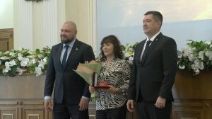 В Заксобрании наградили лучших соцработников