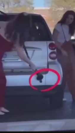 Девочки заправляются!😂