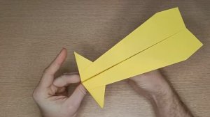 Как сделать бумажный самолетик из листа А4 за 2 минуты