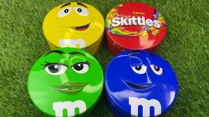ASMR-загадка: что внутри баночек Skittles & M&M’s?