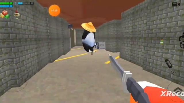 FNaF в Chicken Gun с бабулей смотреть онлайн