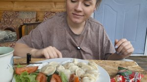 Мукбанг Завтрак, пельмешки со сметаной #мукбанг #фудблогер #завтрак