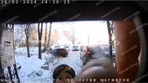 Школьник сломал камеру домофона "Интерсвязь"