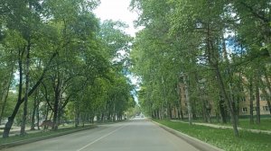 Желаю Вам - Юрий Смыслов. 
Покатаемся по Лучегорску
под хорошую песню!)