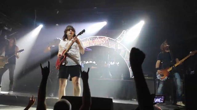 Easy Dizzy - Thunderstruck | AC/DC Show | 17.10.2024 - Екатеринбург смотреть онлайн