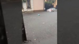 Наводнения из-за из-за проливных дождей начались в Бухаресте, столице Румынии