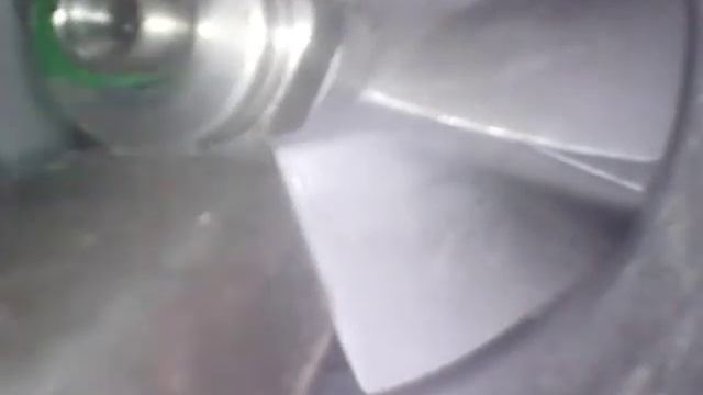 Как проверить люфт турбины двигатель TSI CDAB Школа Октав смотреть онлайн