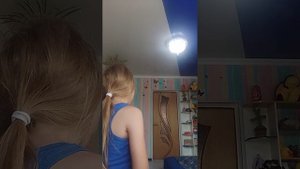 Вика и Настя стали куклой