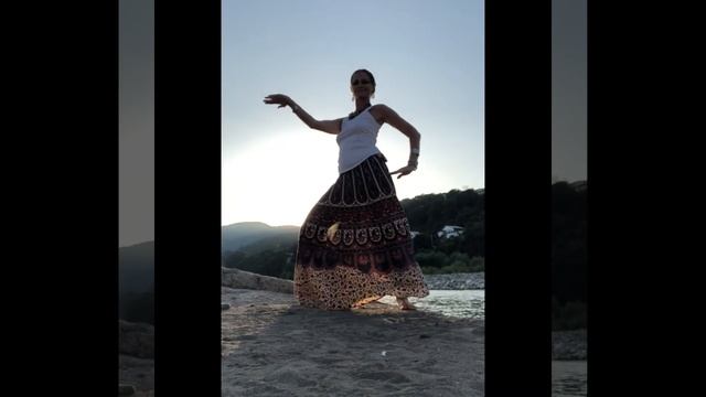 Практика Египетский танец. Вхождение в энергии Египта смотреть онлайн