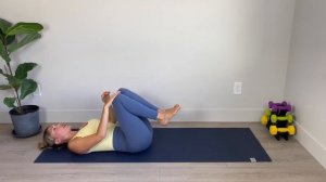 25 MIN - FULL BODY PILATES WORKOUT (No equipment)