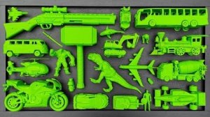 Участники: "Майкан Майнан Мобил Балап", "Керета Апи", автобус "Телолет", "Трук Молен", танк "Баха",