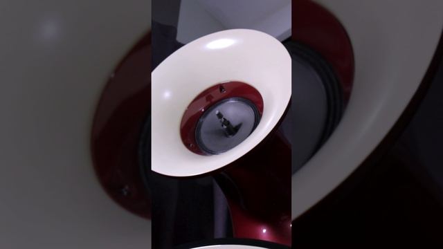 приглащение operly смотреть онлайн