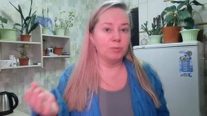 Ну родила она 11 детей, и че??? ЧТО вы к ней привязалась??Видео старое