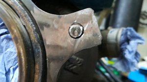 Volvo S80 турбина сломался болт высверливаем с сох