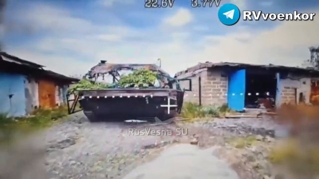 🇷🇺🔥Ожесточённые бои у Покровска:«отважные»массово жгут НАТОвскую технику, пехоту и артиллерию ВСУ