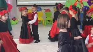 Испанский танец парный