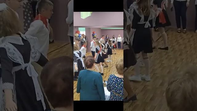 школьный вальс 23 05 2023 смотреть онлайн
