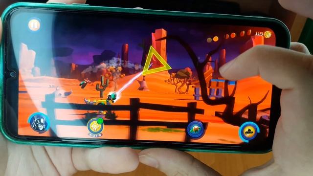 Играю в игру Angry birds transformers. Выполняю задания и забираю смотреть онлайн