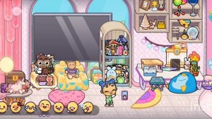 Танец Алисочки.Алиса придумала новый текст бла бла это сонце и луна и Алина за меня 🤣🤣🤣🤣 умора