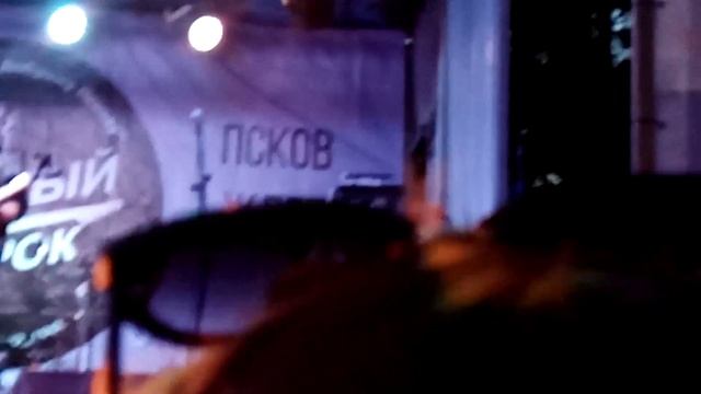 красная плесень 2024! (я там танцевал маленько вот камер? смотреть онлайн