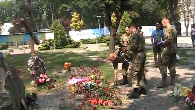 25 бригада поминає своїх 24 загиблих два роки тому в Шах? смотреть онлайн