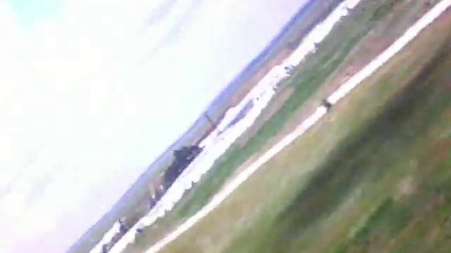 летающее крыло с китайским бортовым самописцем