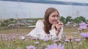 Родина внутри (муз. Р.Хасбулатов, сл. Ю.Грищенко). Исп. Анастасия Беляевская
