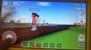 Мы с друзьями играем в прятки в блок крафт Block craft 3d