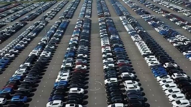 Когда ждать «ценопад» на новые авто: склады дилеров пе смотреть онлайн