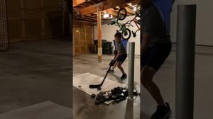 Техника выполнения кистевого броска в хоккее