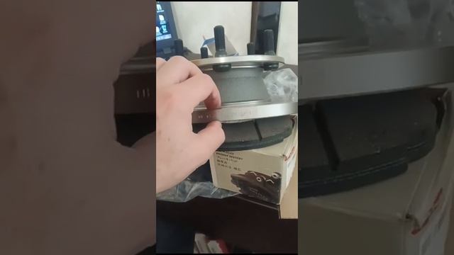 Mercedes mb100 D передние тормозные диски и некоторые нюансы смотреть онлайн