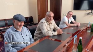 Глава Сергокалинского района встретился с отцом погибшего на СВО Сиражудина Абдусаламова