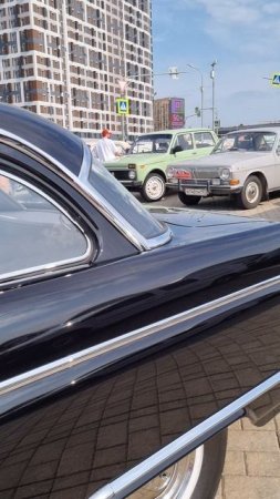 Классический советский премиум класс - ГАЗ 13 Чайка в черном цвете на #ретроралли