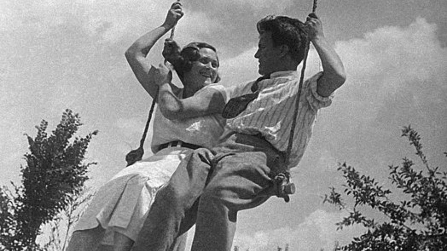 Эту песню из семидесятых обожали все... Зачем ты снишься