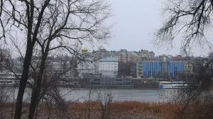 Дождик на Дону в фокусе супер зума