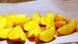 Картофель с зеленью