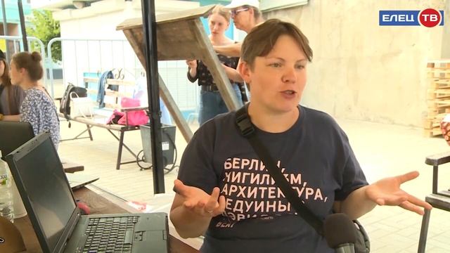 От теории к практике: в сквере Пришвина участники программы "Городские практики" создали арт-объекты