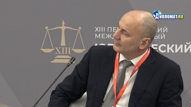 "Без русского языка — ни паспорта, ни школы!": Музаев о жестких правилах для мигрантов