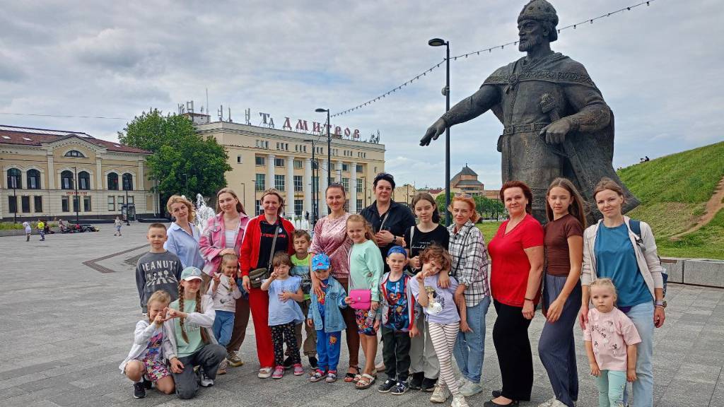 Лето должно быть ярким для каждого ребенка – особенно для тех, чьи отцы сейчас защищают Родину