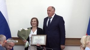 17 дагестанцев получили правительственные награды в канун Дня России