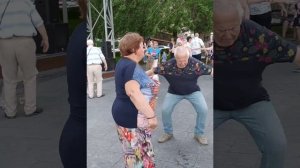 Звёздные танцы пенсионеров