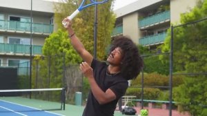 Идеальное движение кистью при подаче с вращением за 3 шага (с научным объяснением)